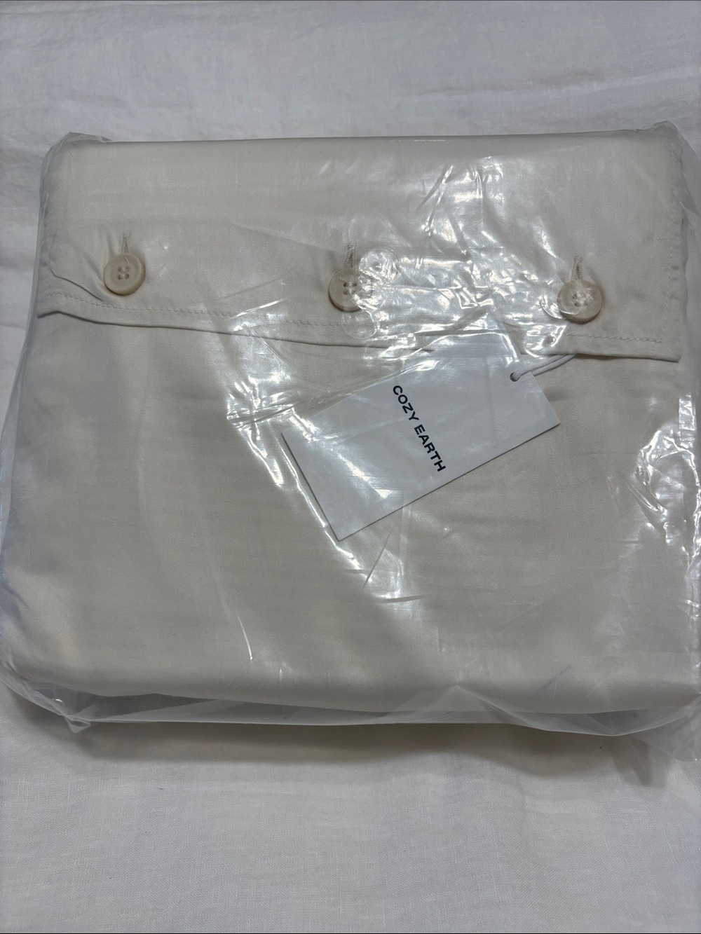 Brand New in Package Cozy Earth Bamboo Sheet Set